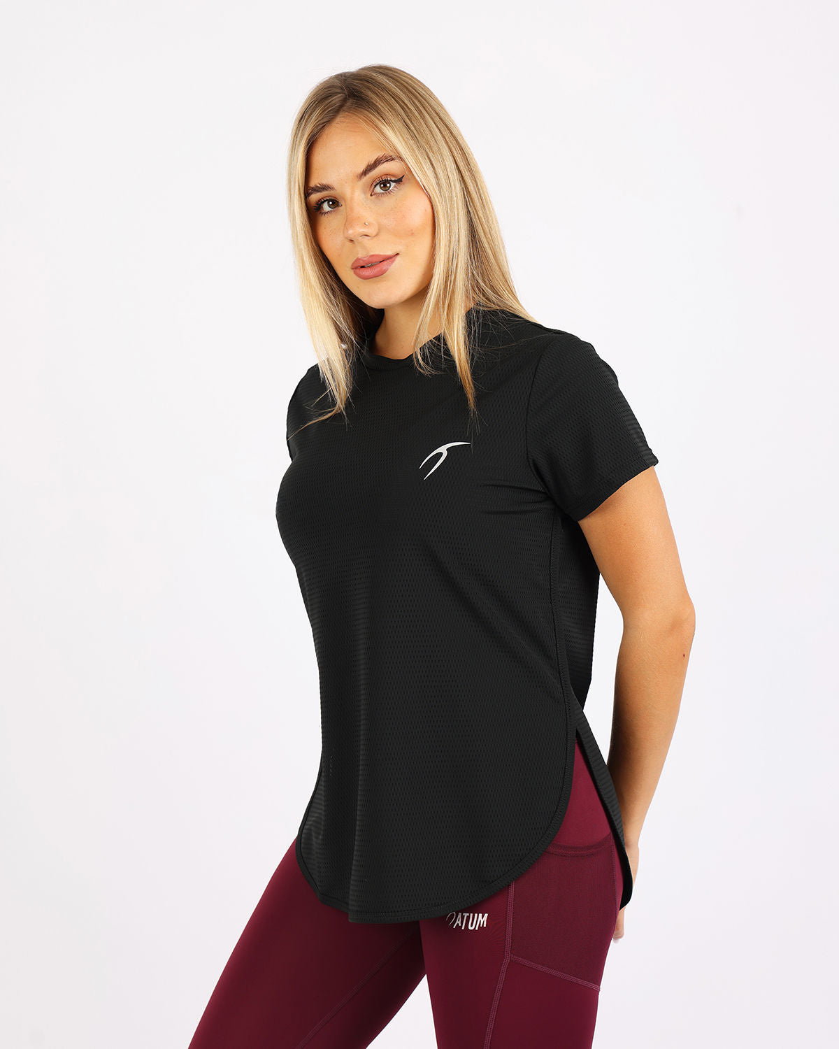 Short-Sleeve Breathable Black Top-Atum -77040159