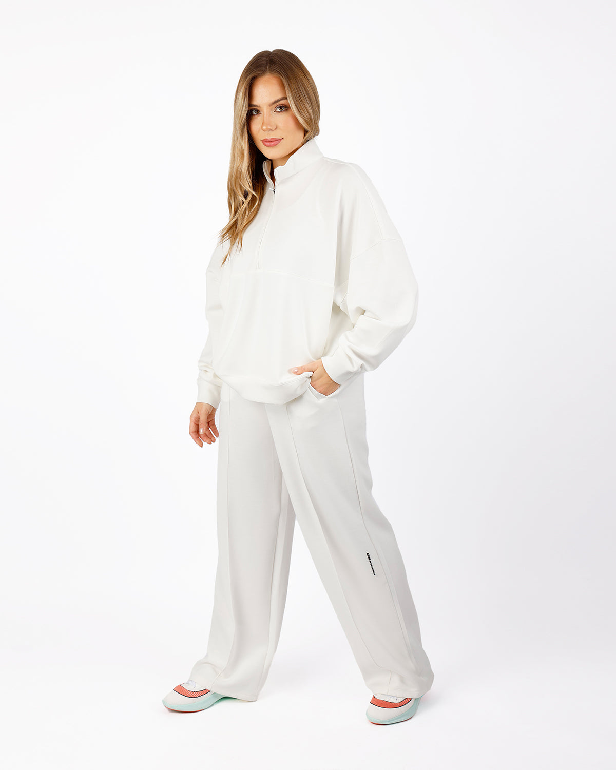 HalfZip Women's White Tracksuit-Atum -60576390