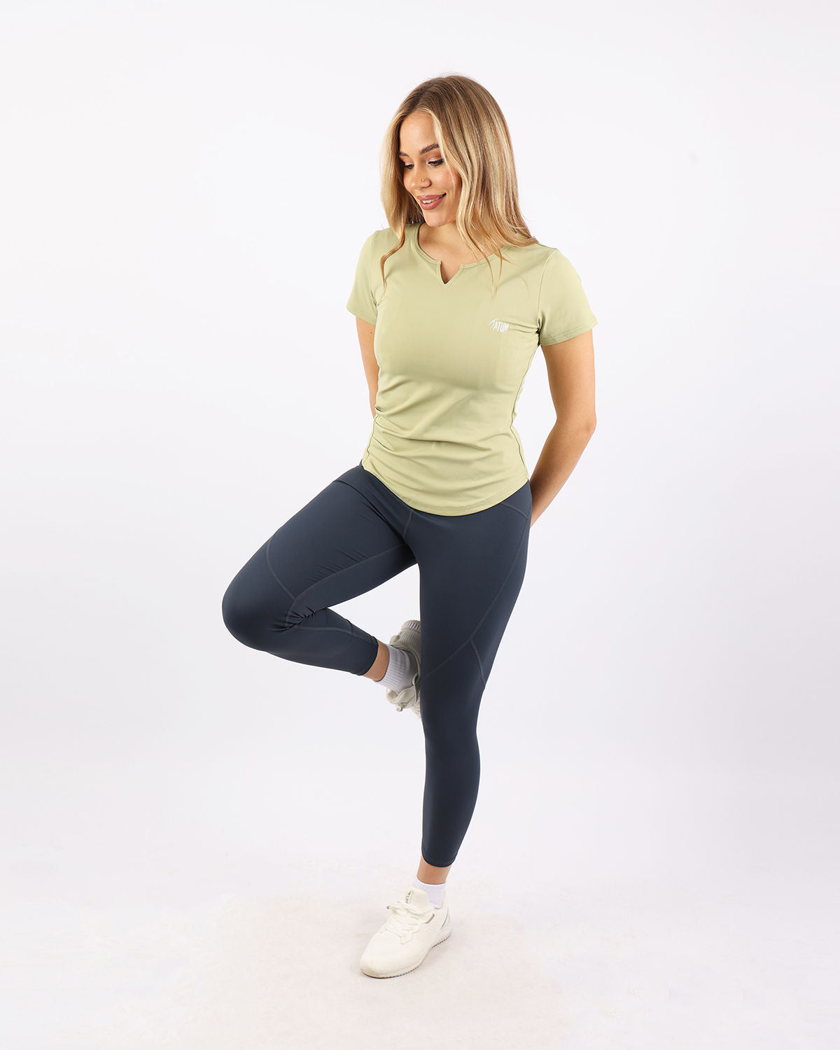 Aeroflex Women's Green T-Shirt-Atum -86327022
