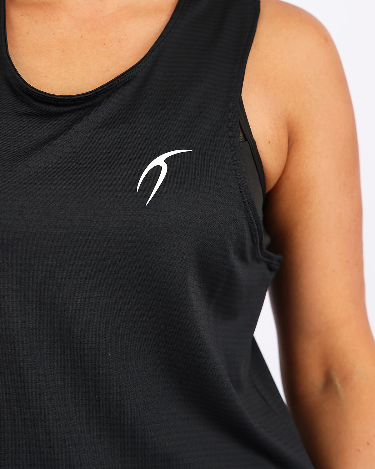 Vivid Motion Black Tank Top-Atum -37229727