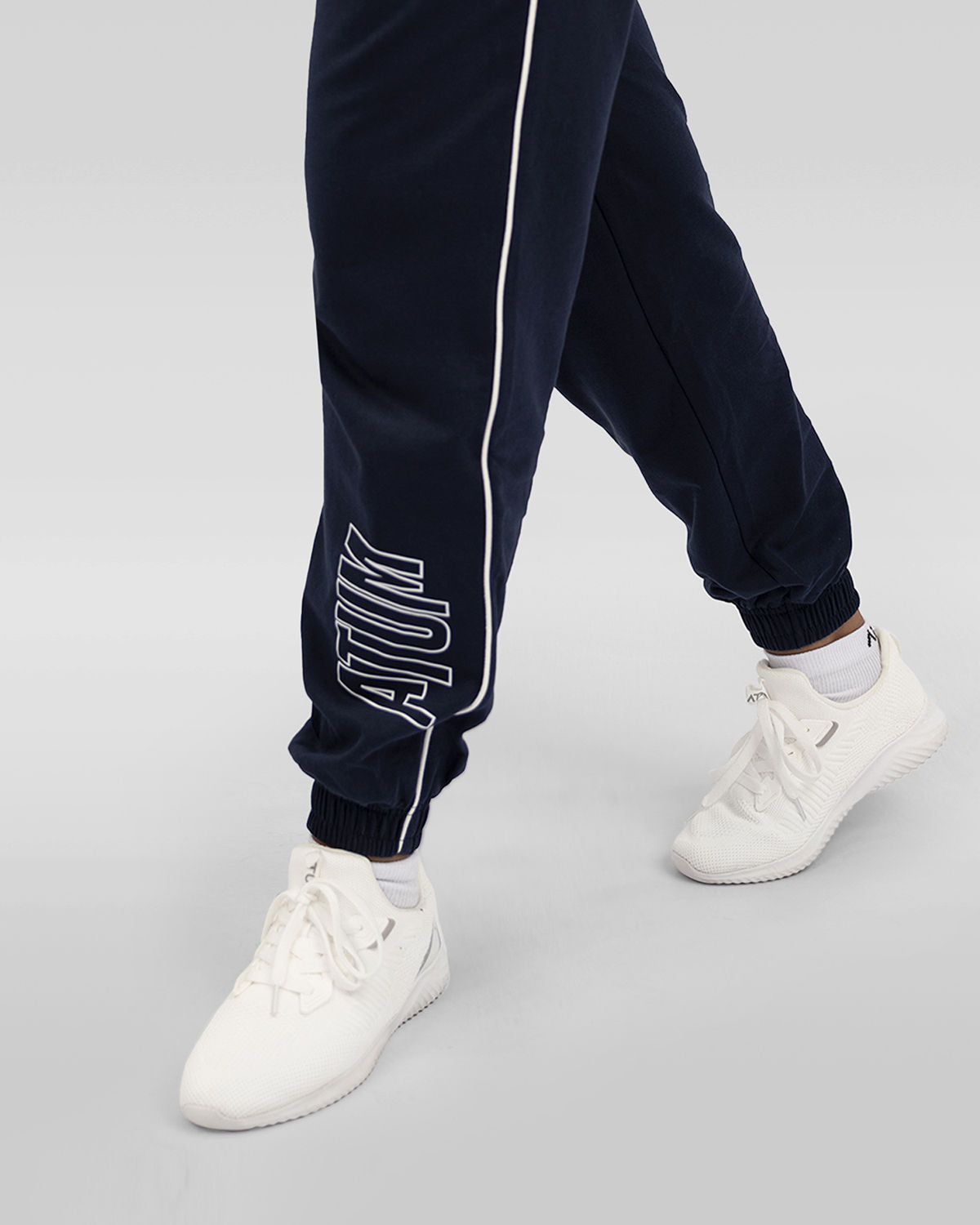 Women's Essential Sweatpants