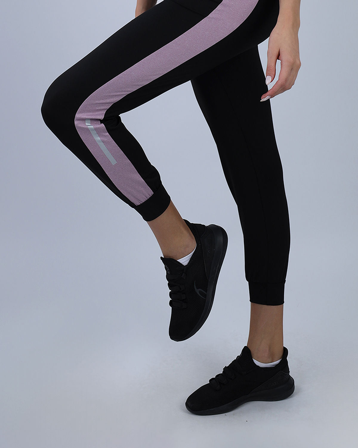 Stride Contrast Panel Pink Pants-Atum -97213948