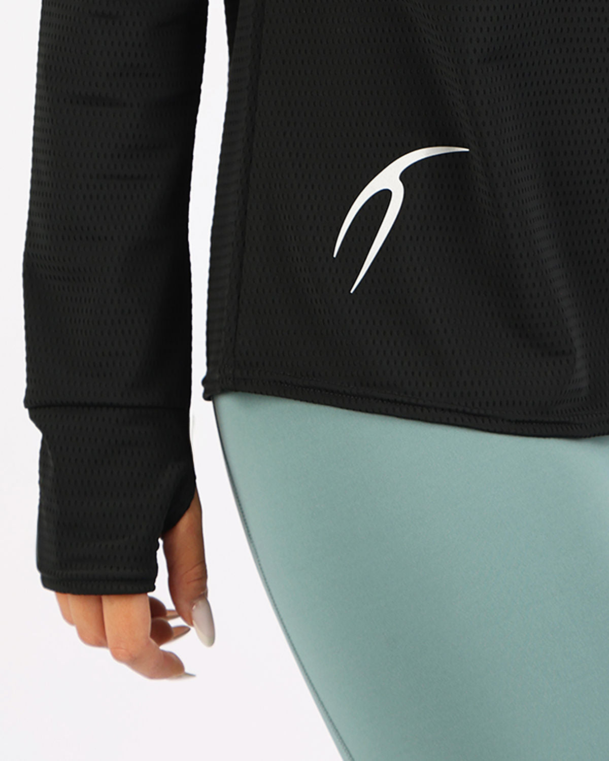 Long-Sleeve Training Black Top-Atum -80100061