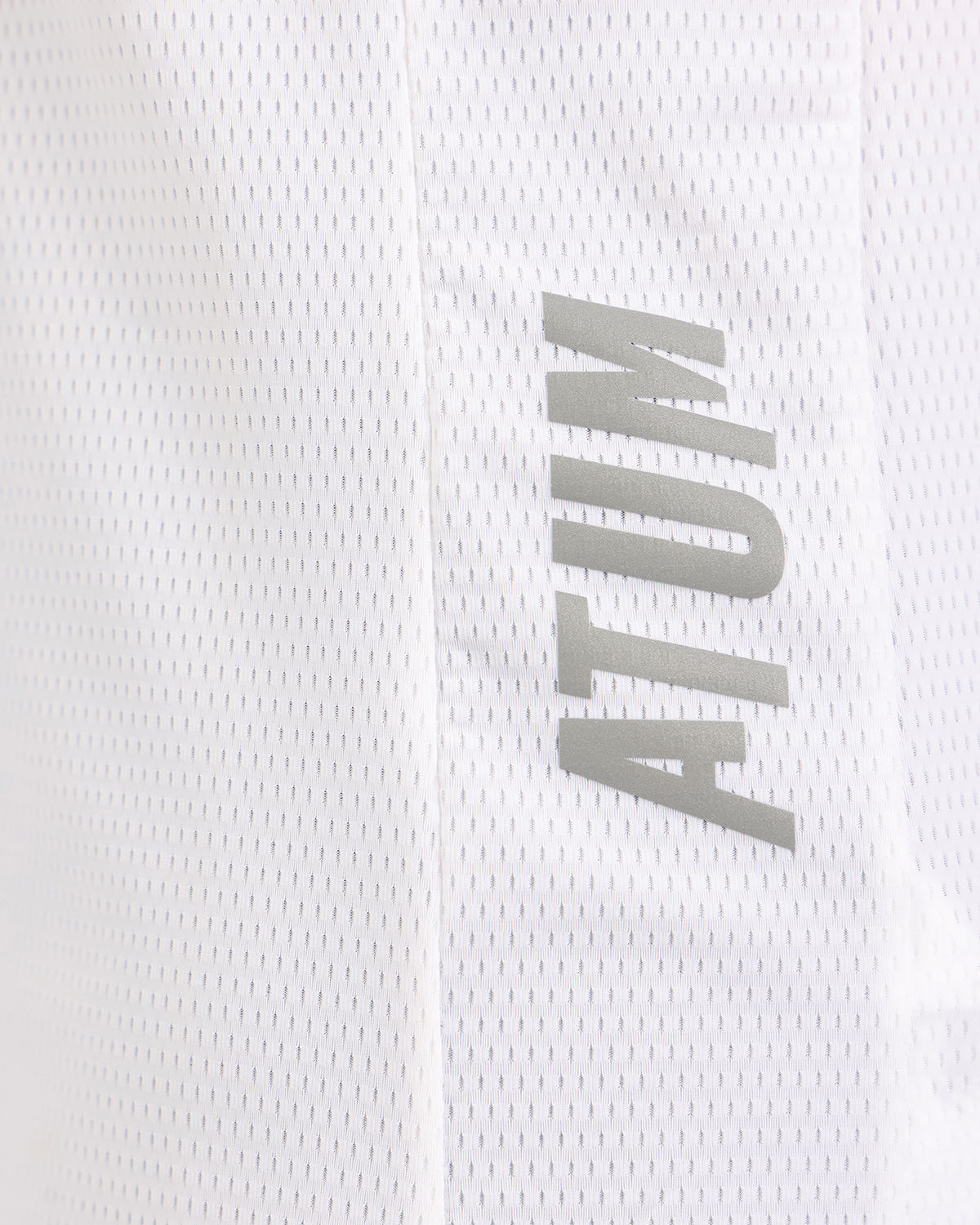 Victory Sleeveless White Tank Top-Atum -546187