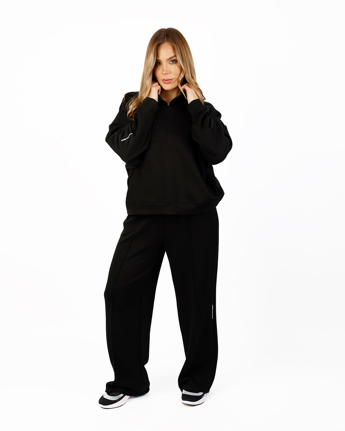 HalfZip Women's Black Tracksuit-Atum -50739377