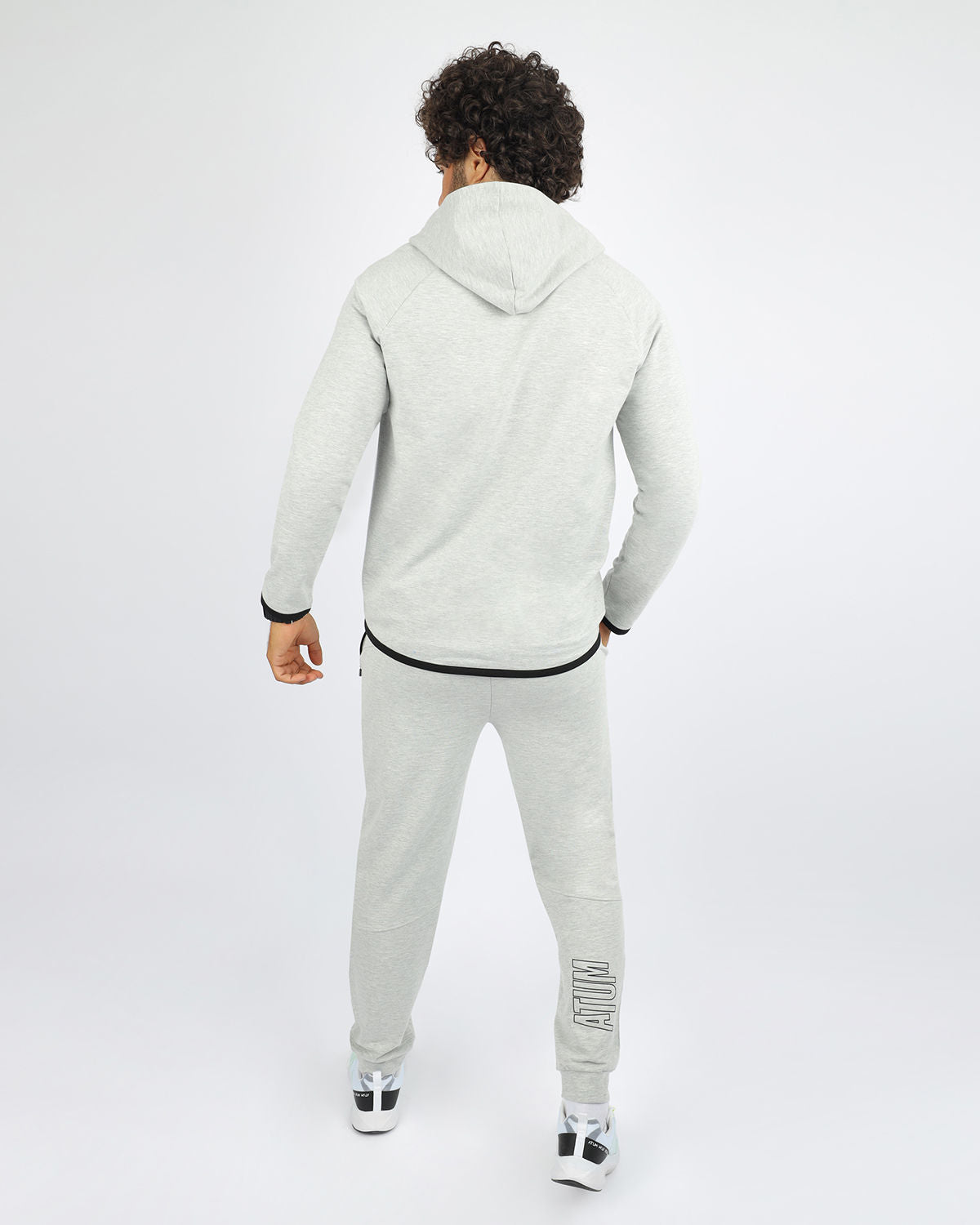 Men's Essential Light Gray Jogger Pants-Atum -21905985