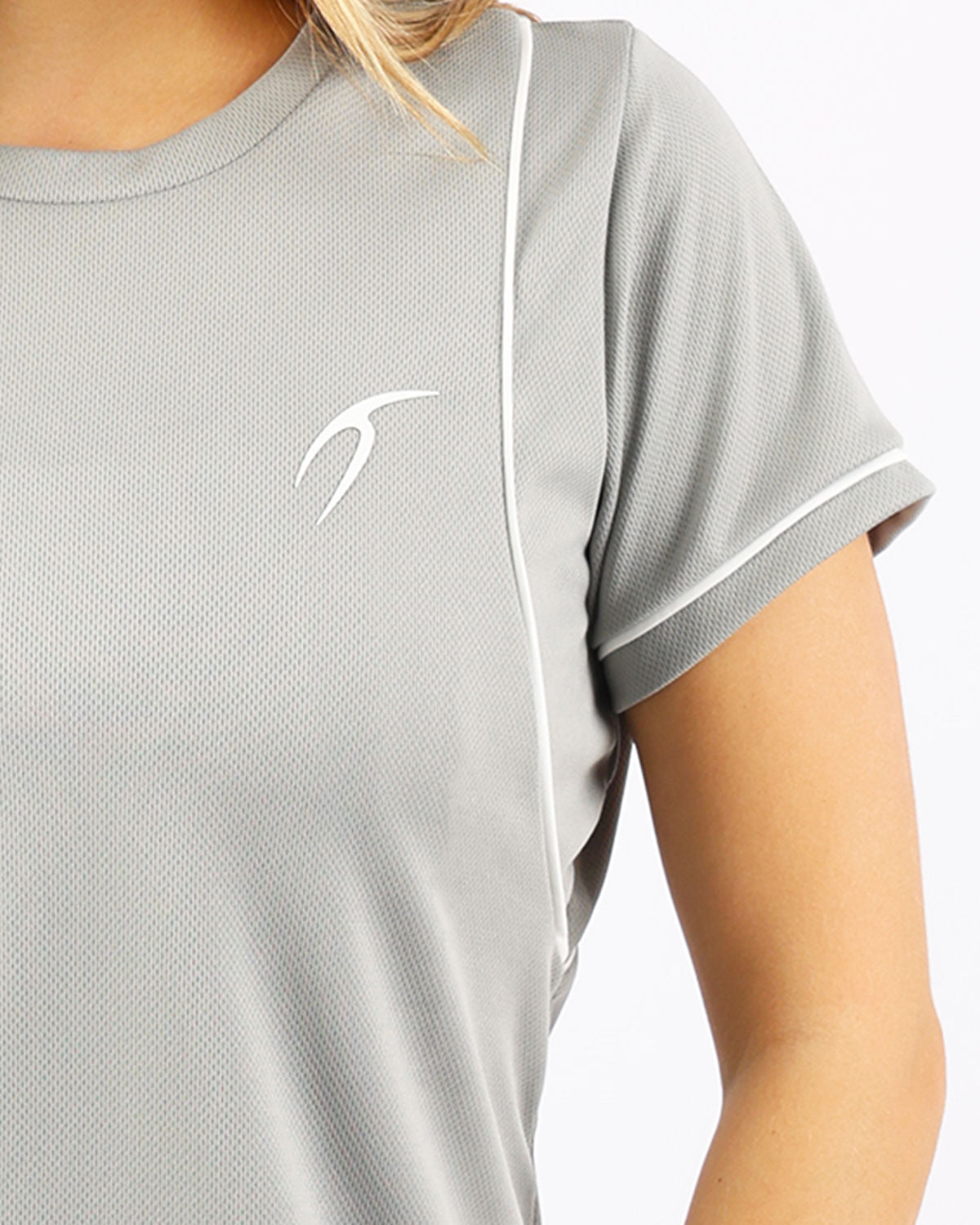 Ultra-Soft Cropped Gray T-Shirt-Atum -77535925
