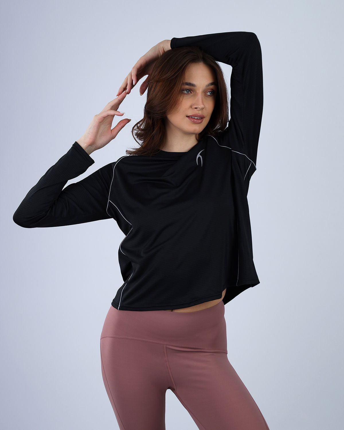 Slim Long Sleeve Black Top-Atum -28672809