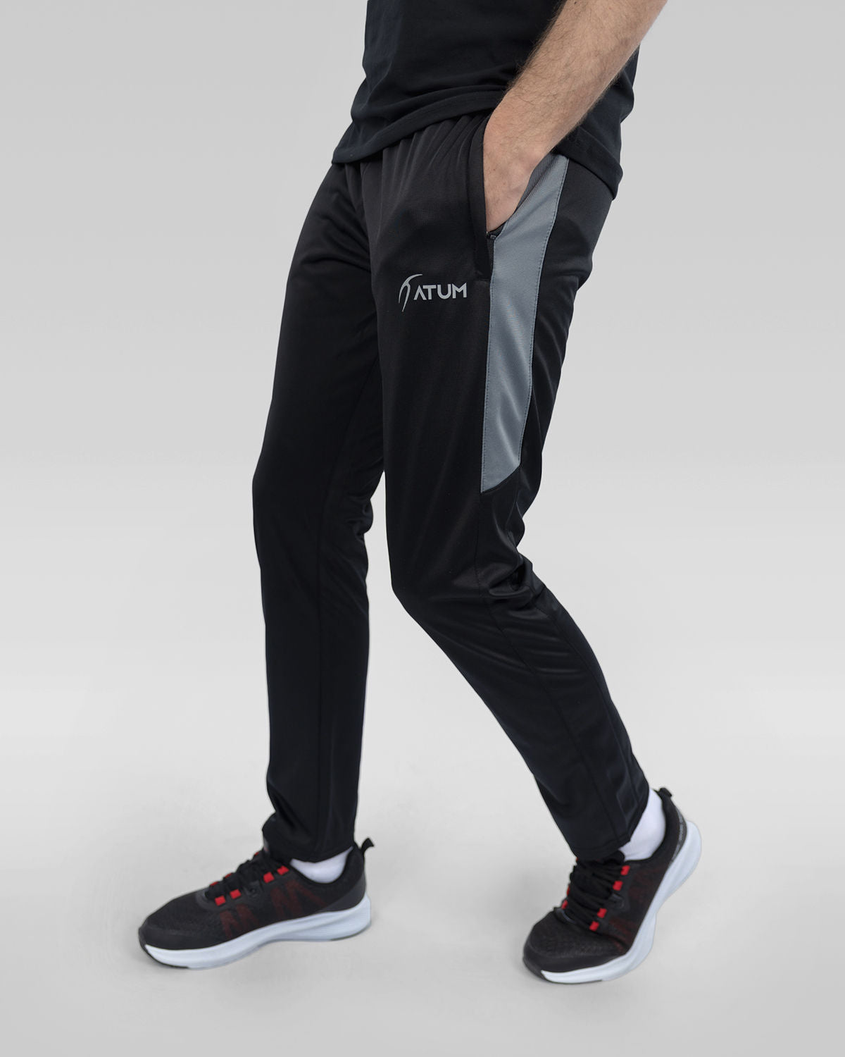 Men's Dynamic Black Sweatpants-Atum -18582204