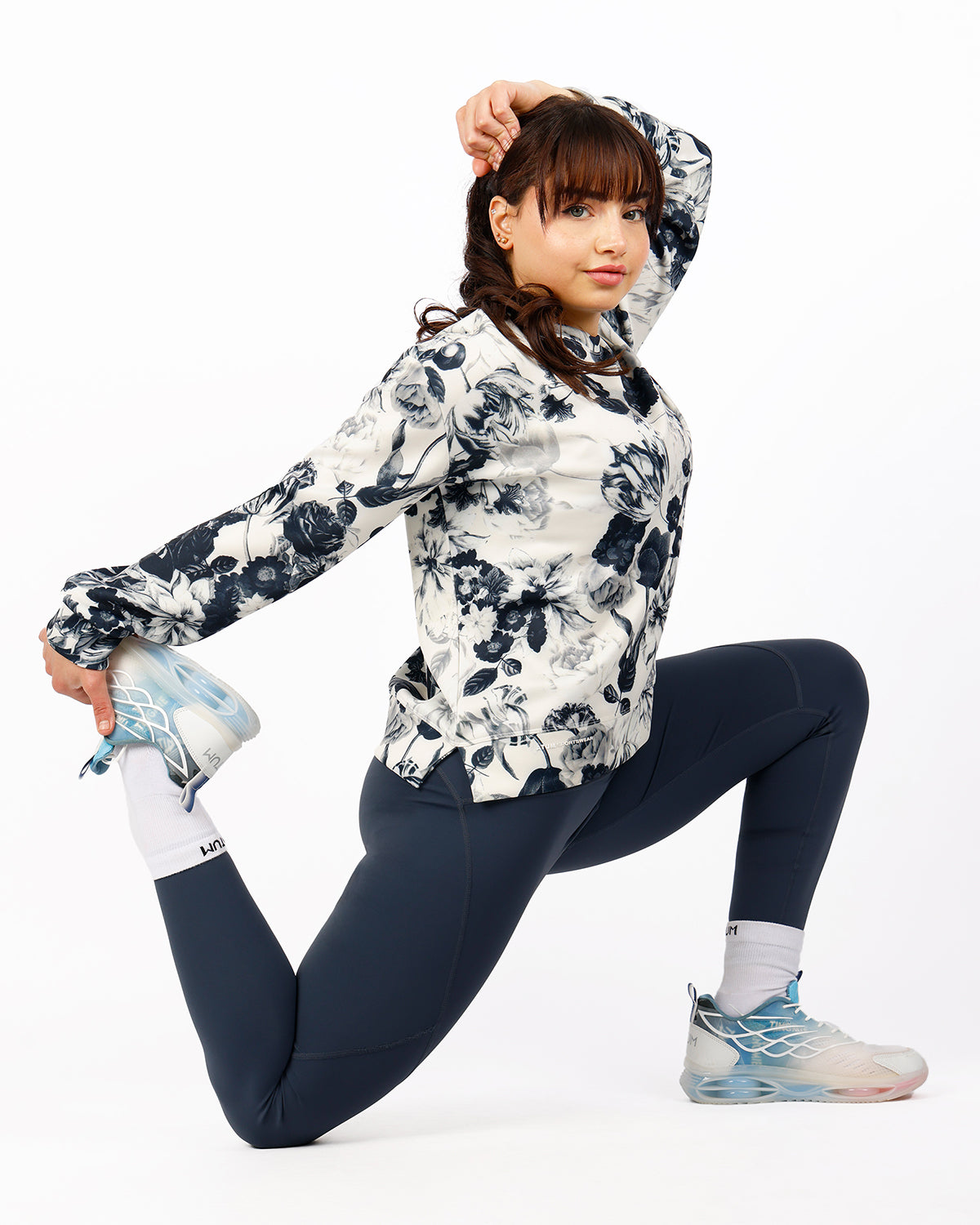 Modern Flora Navy Top-Atum -96796727