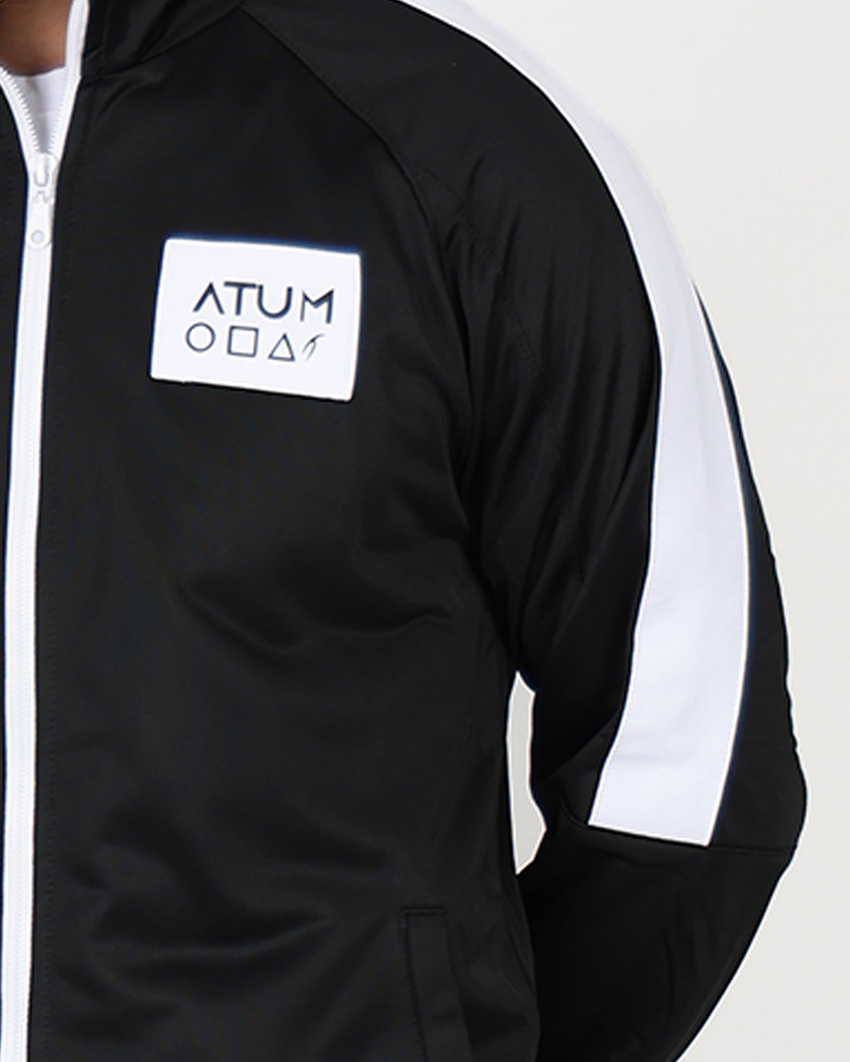 INGame Black Tracksuit-Atum -71146568