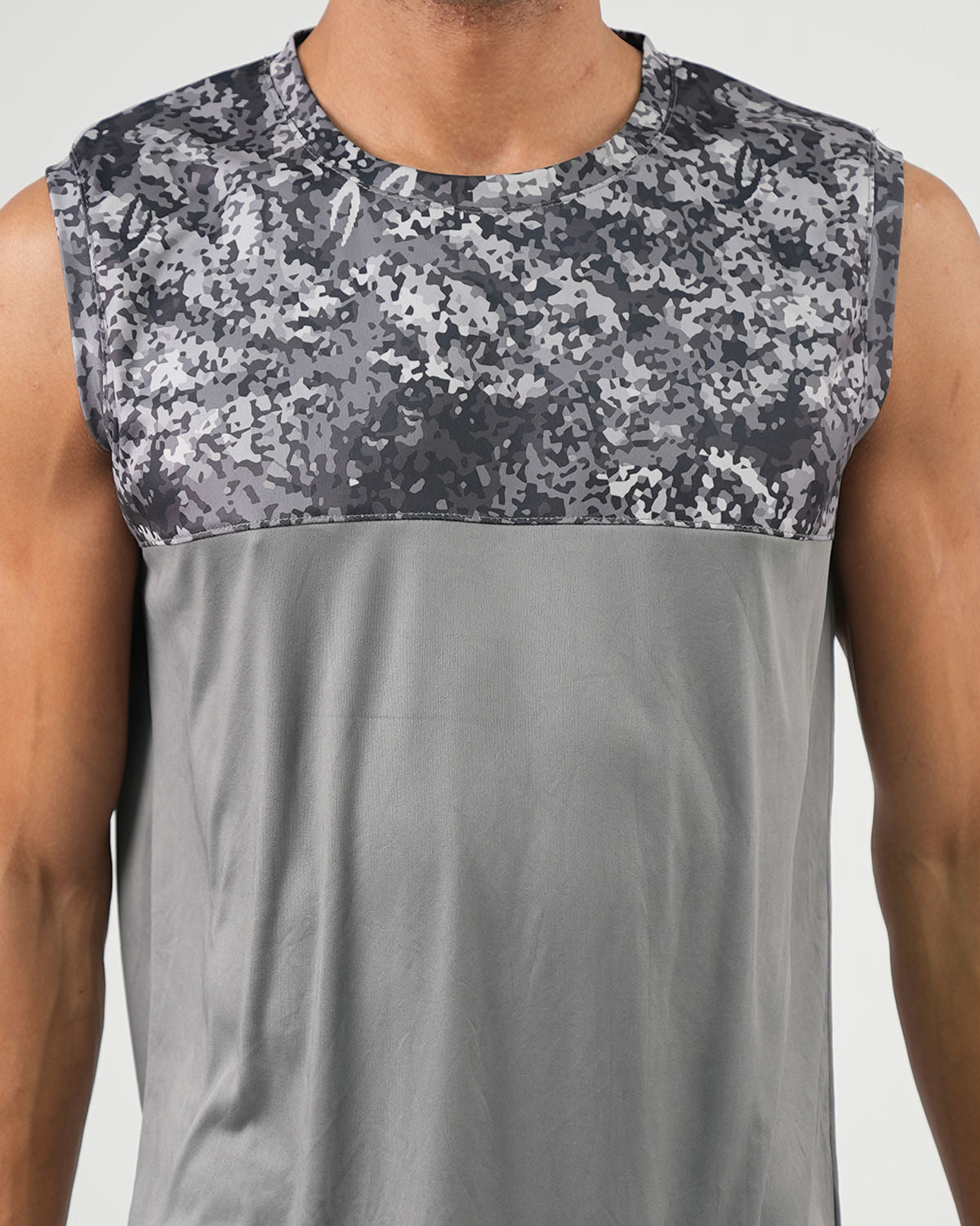 Hi-Dri Cut-Off Gray Tank Top-Atum -95411555