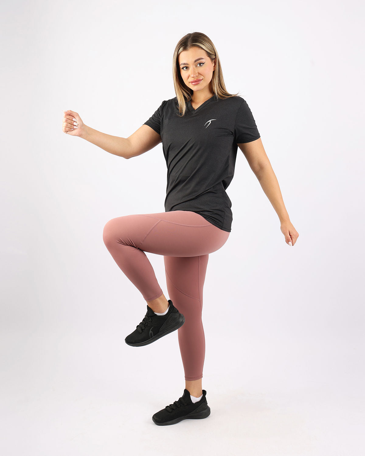 V Neck Training Black Top-Atum -65434106