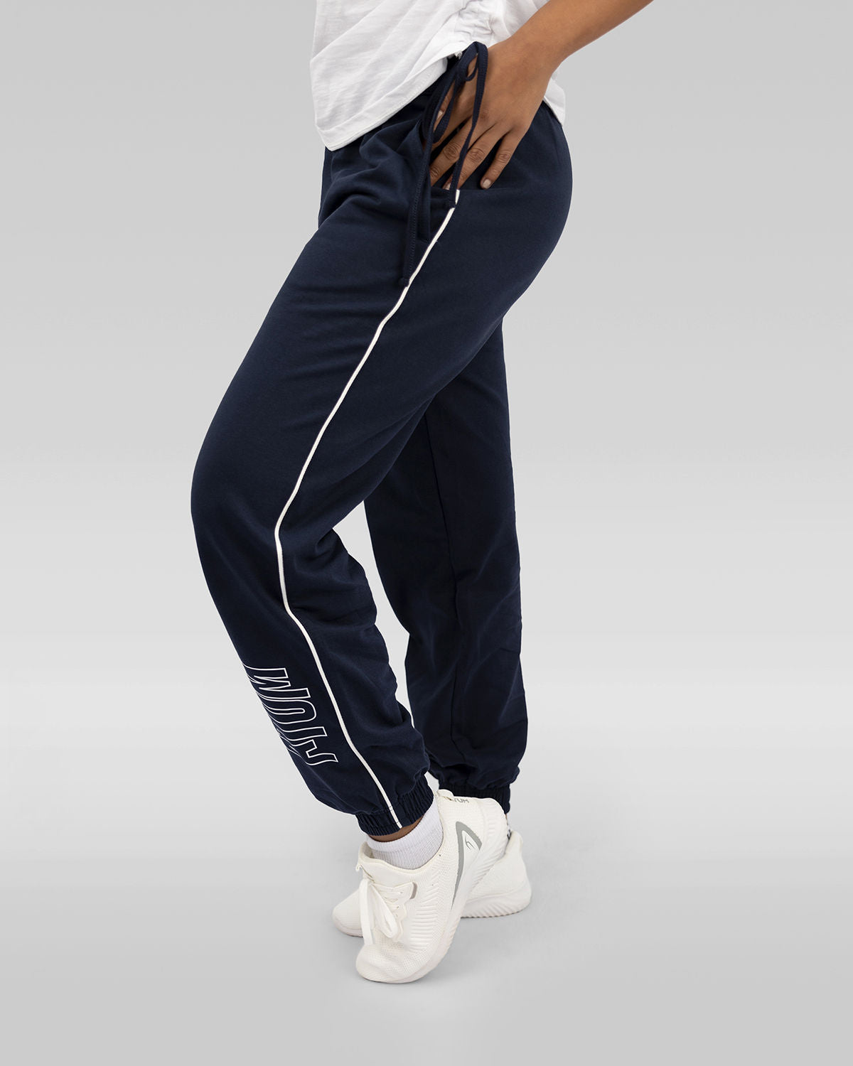 Women's Essential Sweatpants