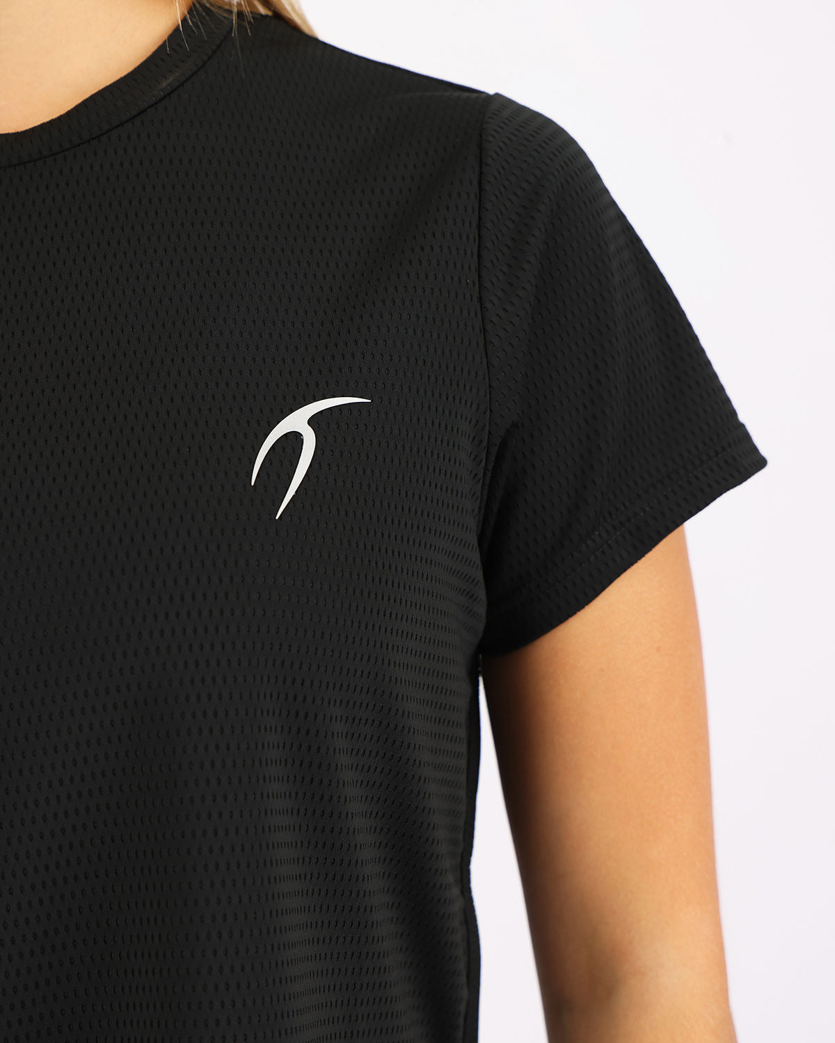 Short-Sleeve Breathable Black Top-Atum -41153646
