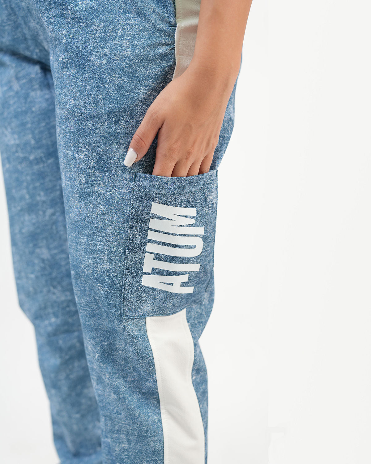 Gym Track Navy Women's Pants-Atum -13217390