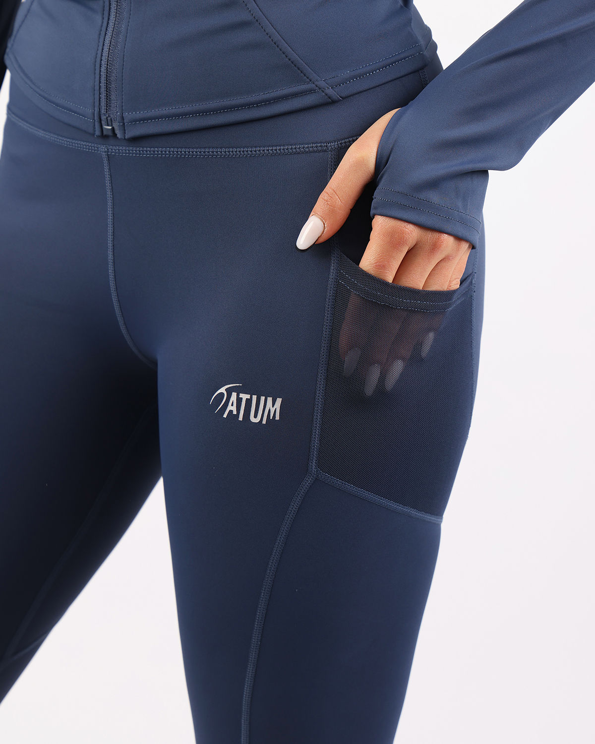 Pocket Flex Capri Navy Leggings-Atum -23684353
