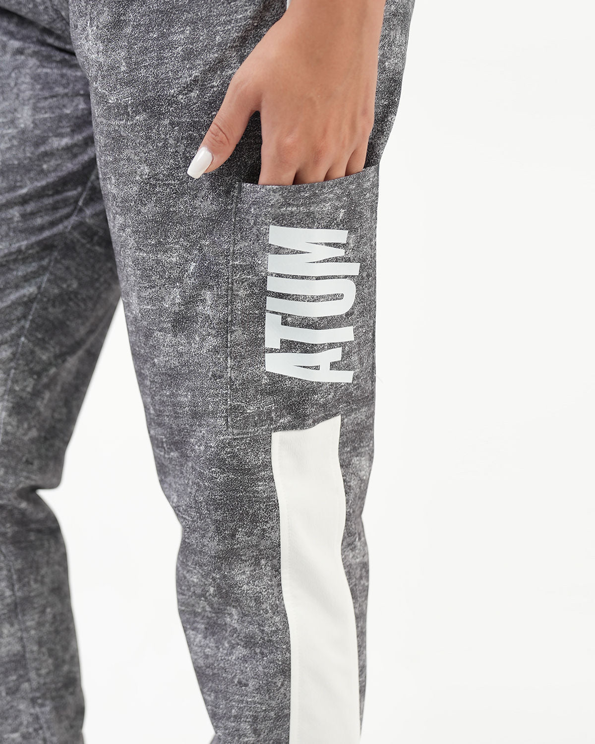 Gym Track Black Women's Pants-Atum -72140428