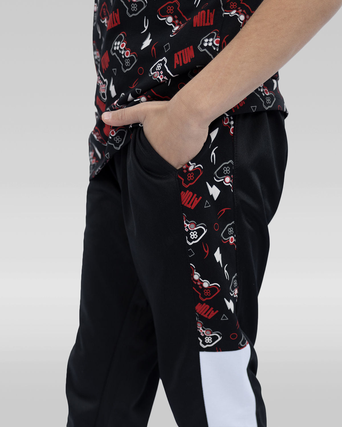 Boy's Graphic Black Sweatpants-Atum -67566512