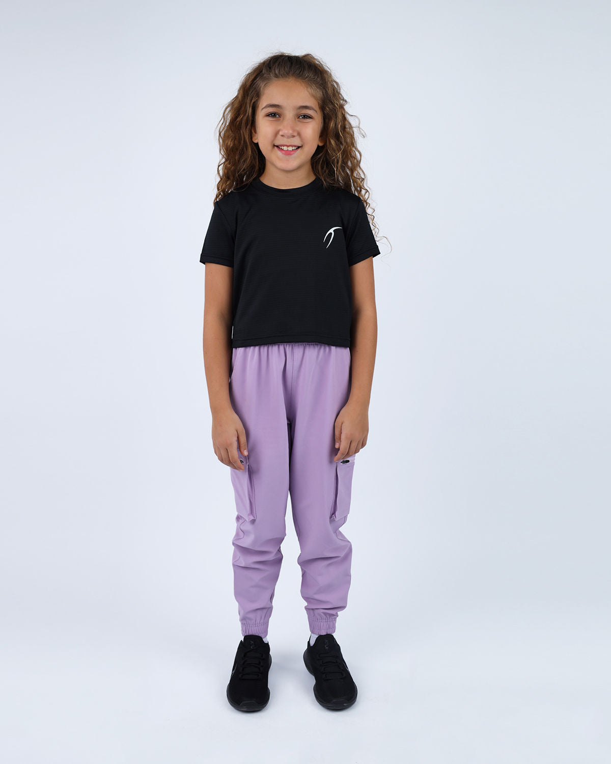 Alice Cropped Black T-Shirt-Atum -8022774