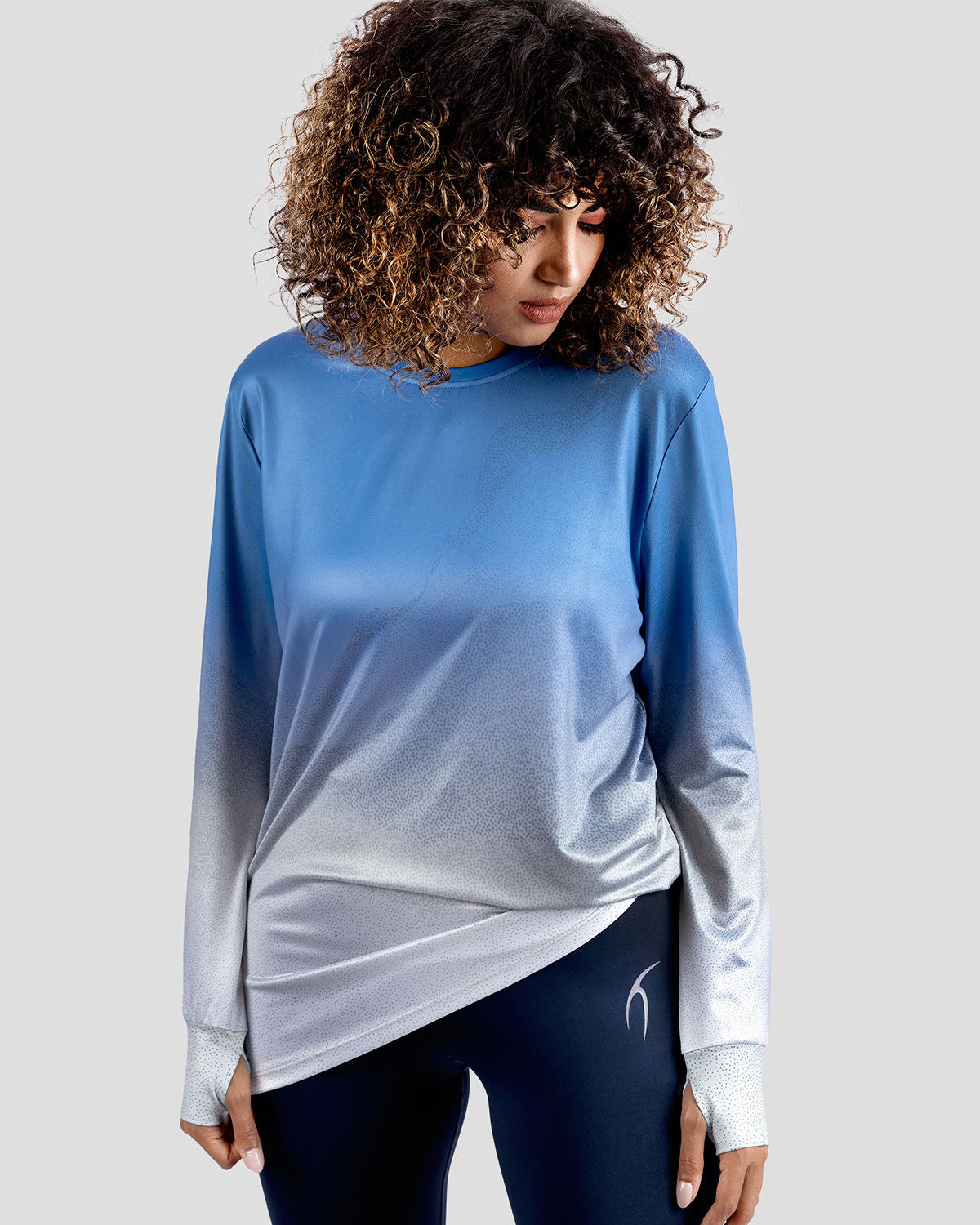 Women's Gradient Blue Top-Atum -85398661