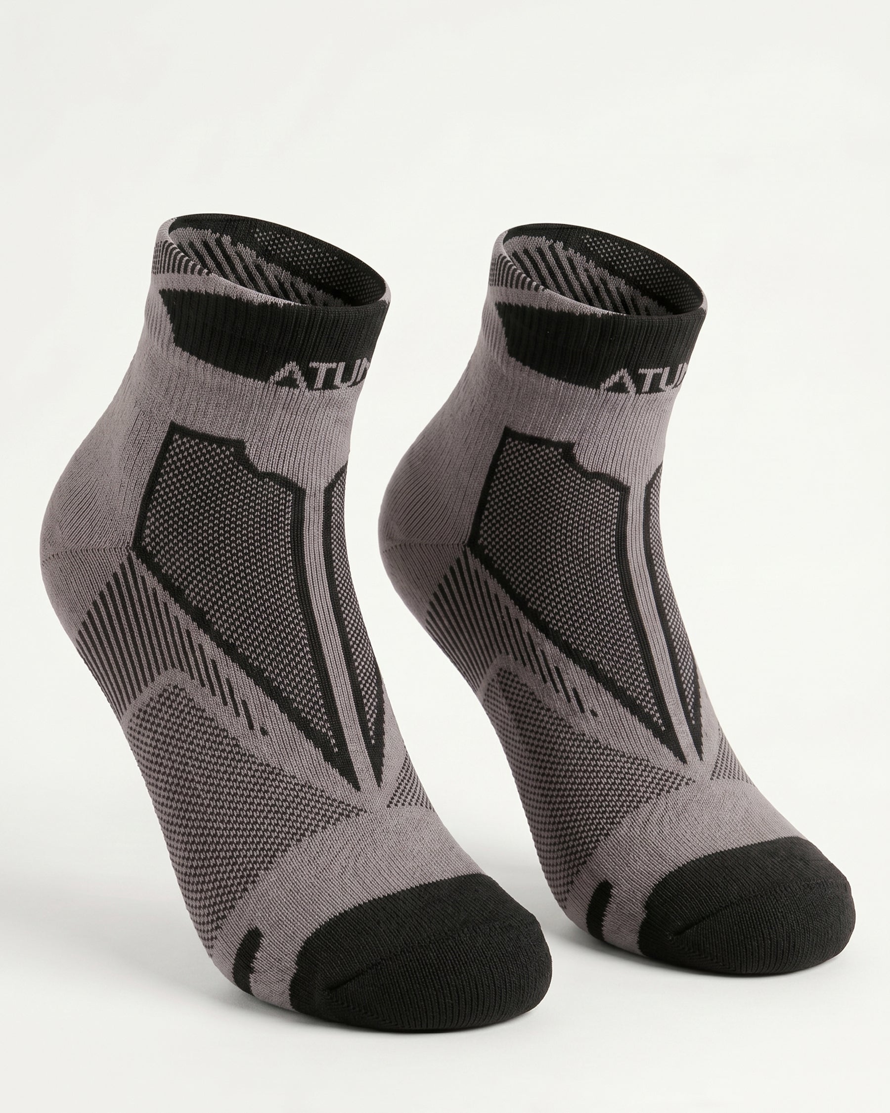 Adults Unisex Low-Cut Gray Training Socks