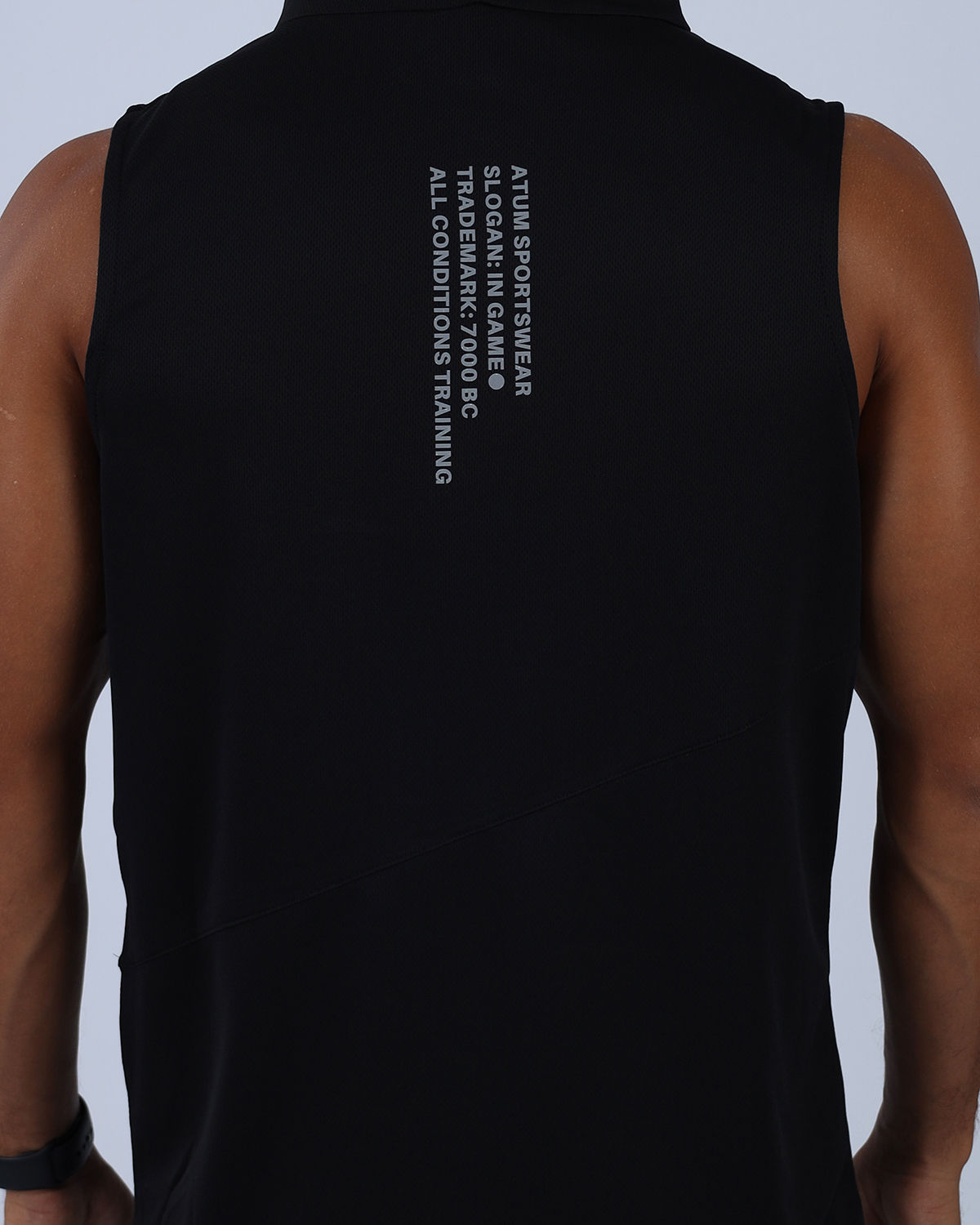 Sleeveless Breathable Black Hoodie-Atum -60286783