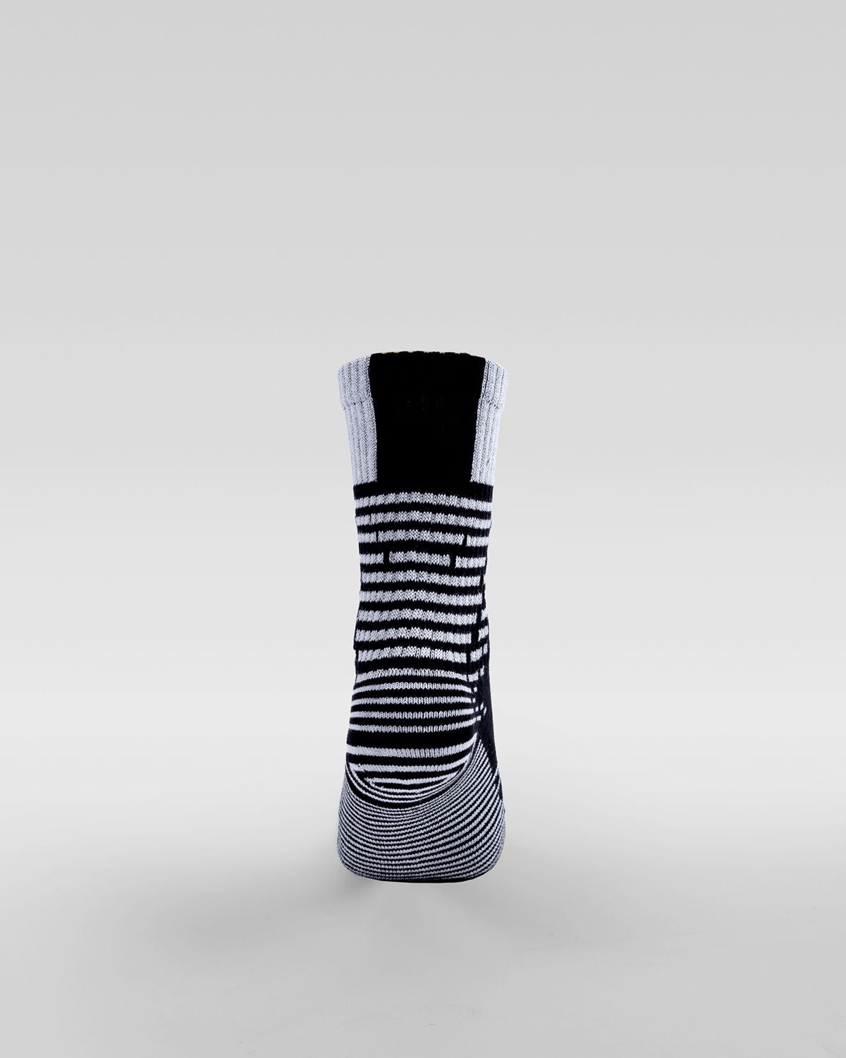 ATUM| Men Long Training Socks - black