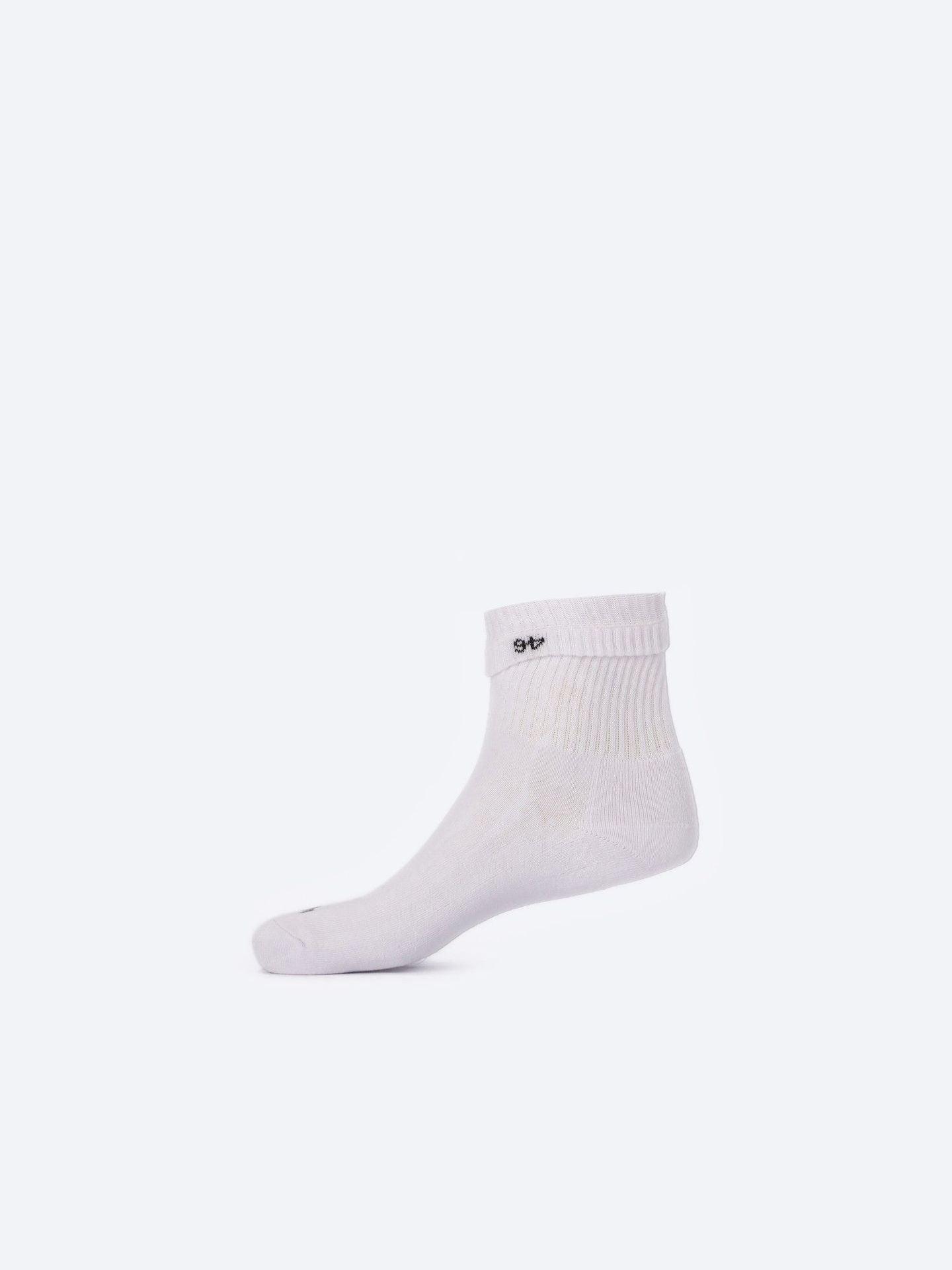 ATUM| Kids Mid-Crew Training Socks - white