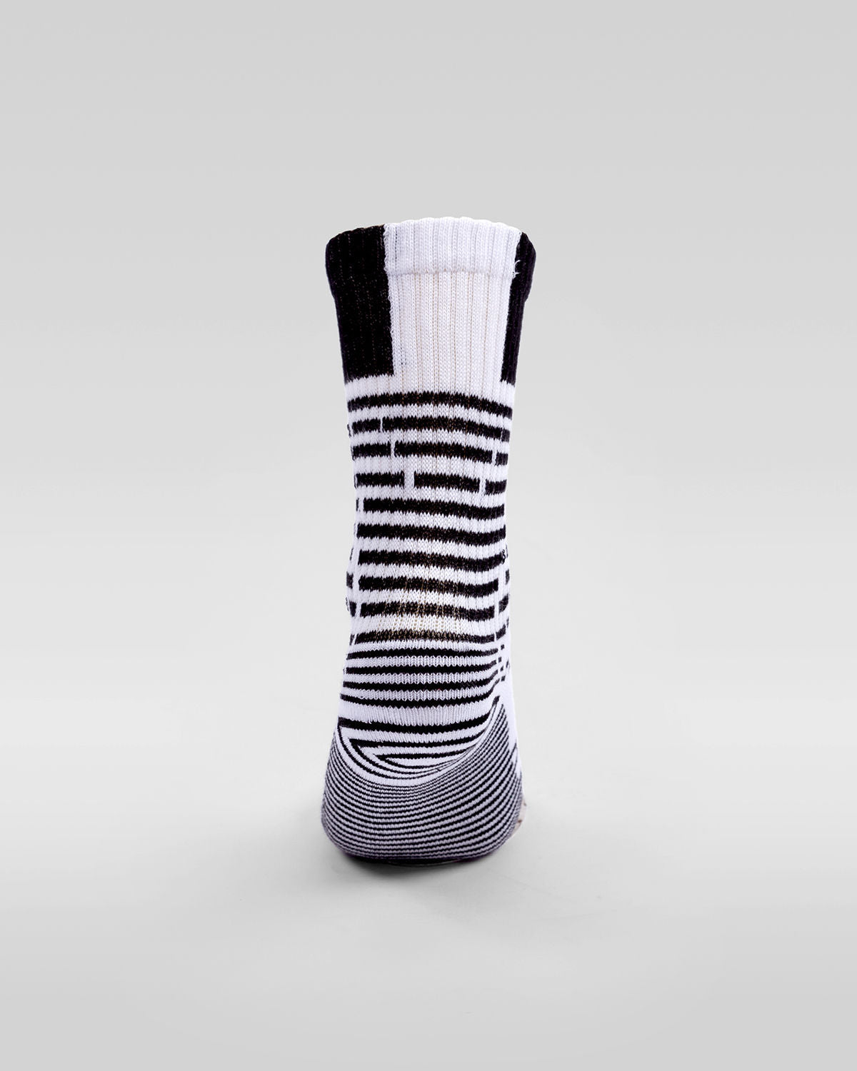 ATUM| Men Long Training Socks - white